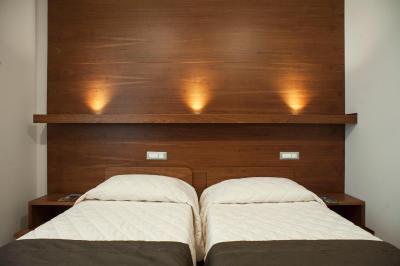 چکین ویلا انجلینا