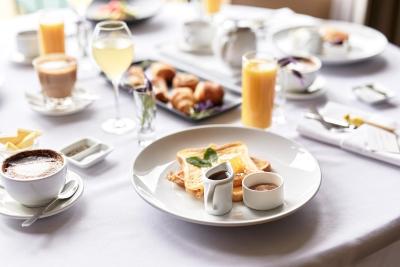 نوتل امباسادر اسئوول ینگسان-اسئوول دراگون سیتی