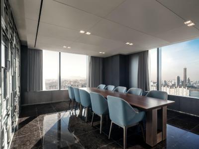 نوتل امباسادر اسئوول ینگسان-اسئوول دراگون سیتی