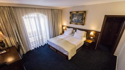 نبلس بوتیک هتل