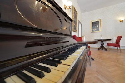 نبلس بوتیک هتل