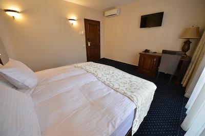 نبلس بوتیک هتل