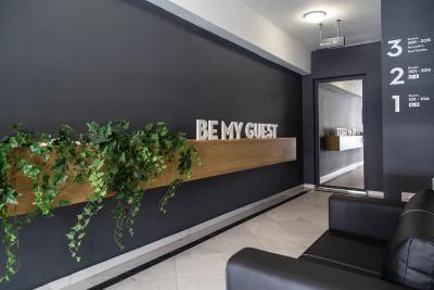 بی مای گست آتن