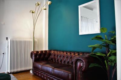 بی مای گست آتن