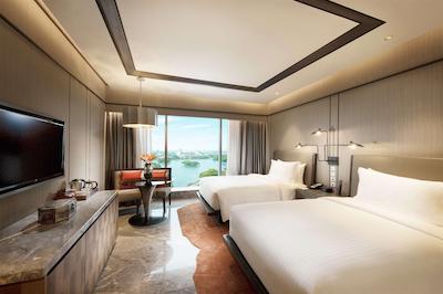 کنراد بنگالورو