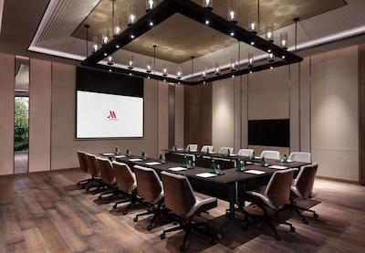 شنزهن ماریت هتل گولدن ب