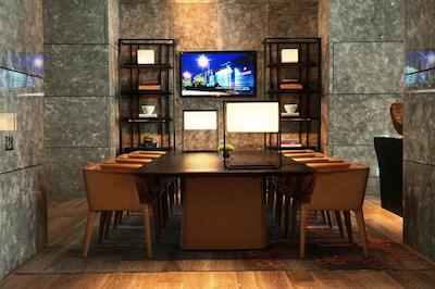 شنزهن ماریت هتل گولدن ب