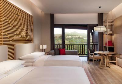 شنزهن ماریت هتل گولدن ب