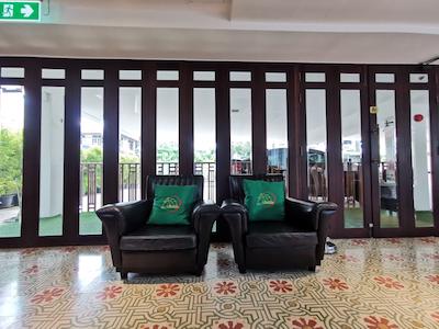 لرتنیمیت بوتیک هتل