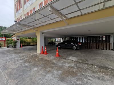 لرتنیمیت بوتیک هتل