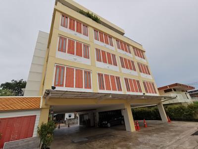 لرتنیمیت بوتیک هتل