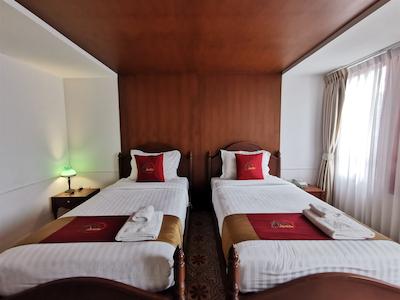 لرتنیمیت بوتیک هتل