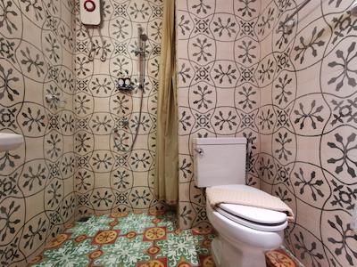 لرتنیمیت بوتیک هتل