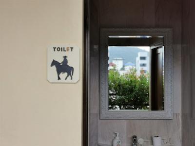 لرتنیمیت بوتیک هتل