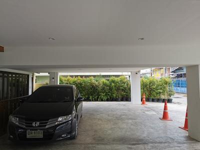 لرتنیمیت بوتیک هتل