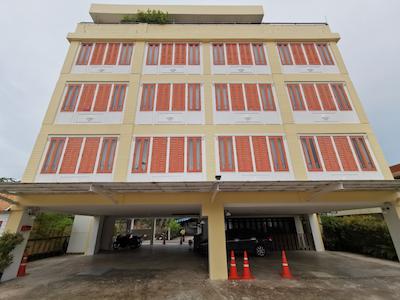 لرتنیمیت بوتیک هتل