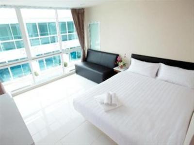 پول ویلا @ دونموانگ