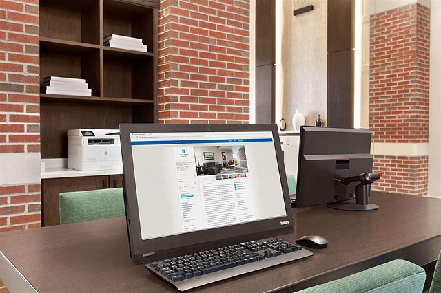امباسی سویتز بای هیلتون ویلمینگتون ریورفرنت