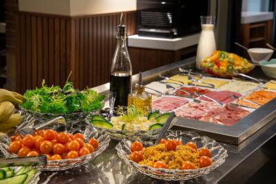 پستانا امستردام ریورسید