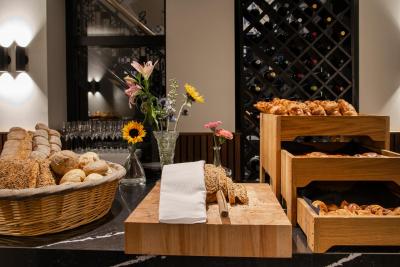 پستانا امستردام ریورسید