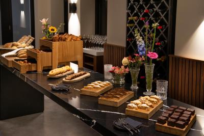 پستانا امستردام ریورسید