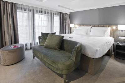 پستانا امستردام ریورسید