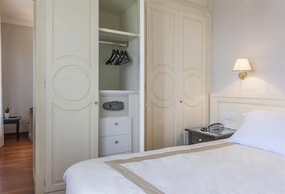 گراند هتل بنانو