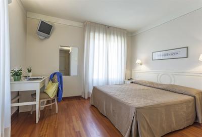 گراند هتل بنانو