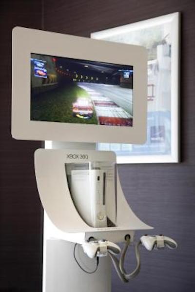 نوتل لیل سنتر گارز