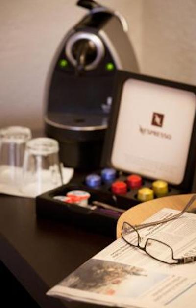 نوتل لیل سنتر گارز