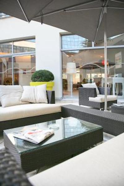 نوتل لیل سنتر گارز