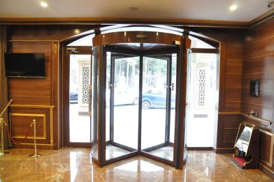 جوی هتل اند اسپا