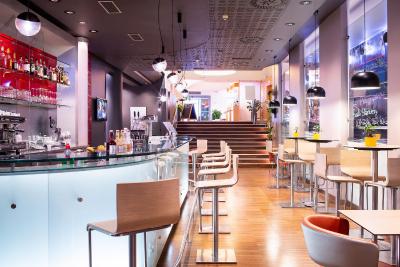 ایبیز پراها اُلد تون