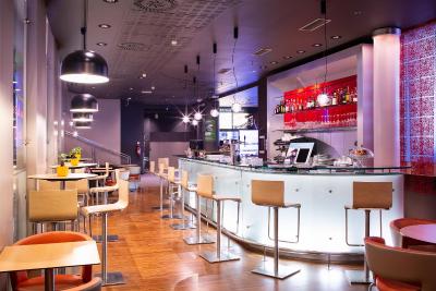 ایبیز پراها اُلد تون