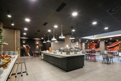 ایبیز پراها اُلد تون