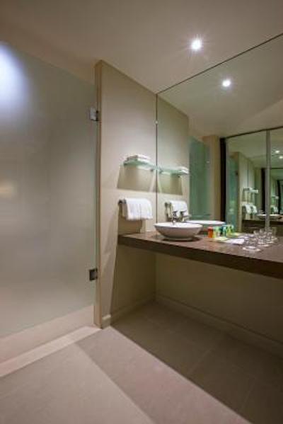 فور پوینتز بای شراتون پرد