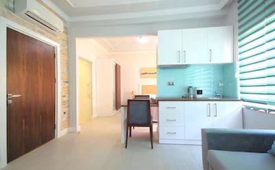 دلایت دلوکس اپارتمنتز