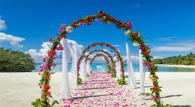 شرایتون مالدیو فول مون ریزورت اند اسپا