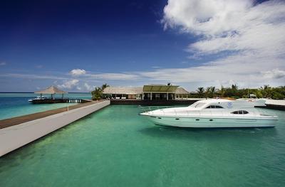 شرایتون مالدیو فول مون ریزورت اند اسپا