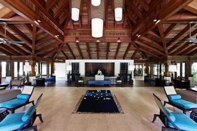 شرایتون مالدیو فول مون ریزورت اند اسپا