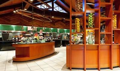 شرایتون مالدیو فول مون ریزورت اند اسپا