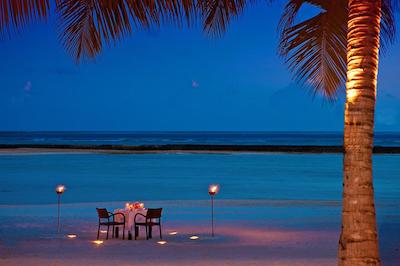 شرایتون مالدیو فول مون ریزورت اند اسپا