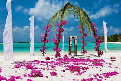 شرایتون مالدیو فول مون ریزورت اند اسپا