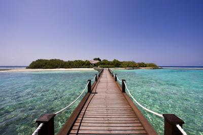 شرایتون مالدیو فول مون ریزورت اند اسپا