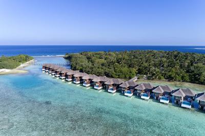 شرایتون مالدیو فول مون ریزورت اند اسپا