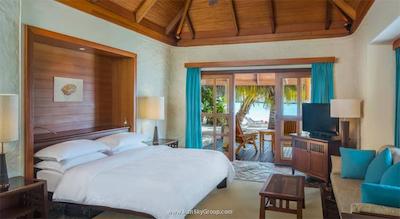 شرایتون مالدیو فول مون ریزورت اند اسپا