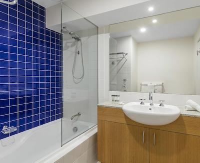 اُاکز اُن مارکت