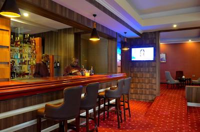 گراند ریال اسویز هتل