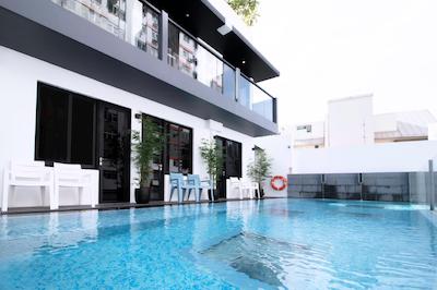 هتل نوو اوربان