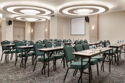 رامادا بورسا نیلوفر